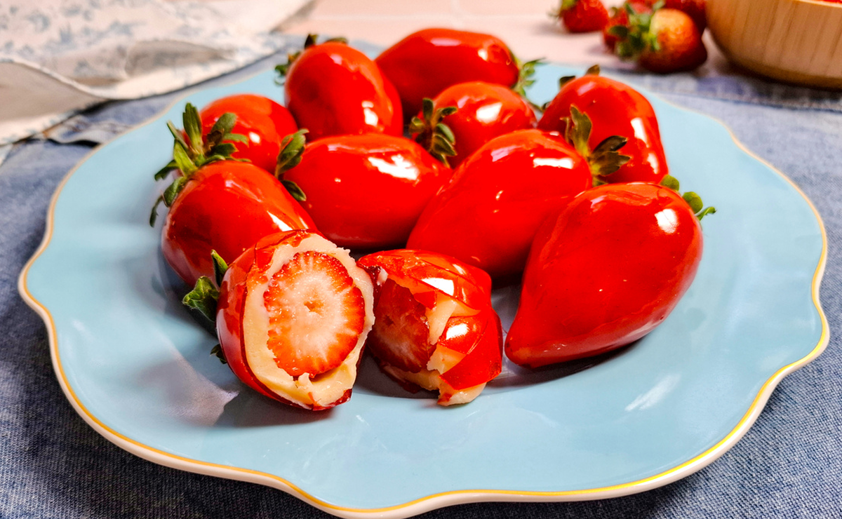 Morango do Amor: Receita Divertida com Calda Doce e Crocante